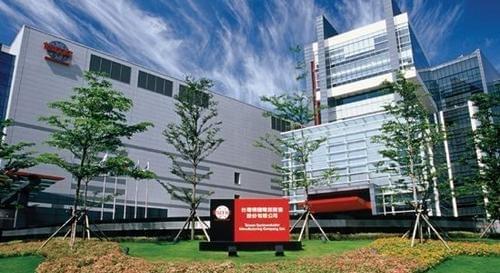 台积电官宣澄清谣言，华为理性面对现实，房地产市场影响几何？